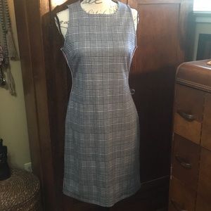 EUC Banana Republic Factory sheath dress size 6